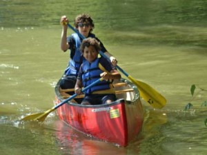 boys canoeing Shenandoah river