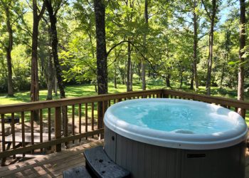 Hot tub at each of 3 cabins